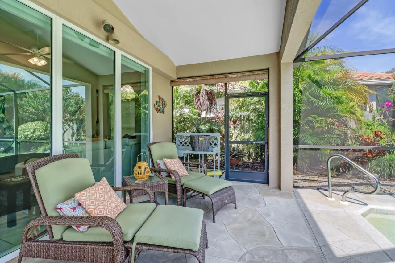 Cozy Beach House - 5 Minutes From Vanderbilt Beach Naples Exterior photo